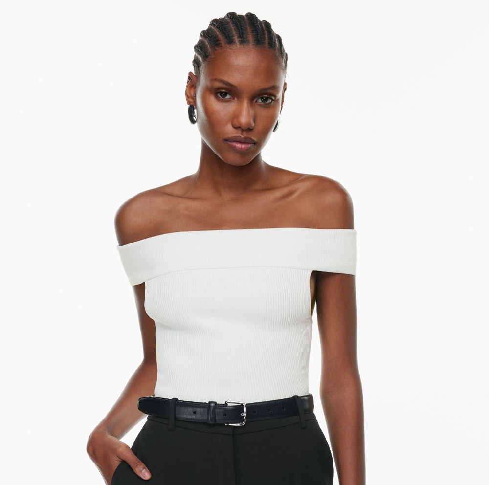 Babaton Sculpt Knit Off Shoulder Top